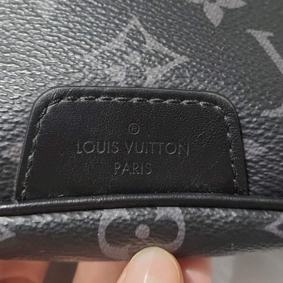 ❌️SOLD❌️Discovery bumbag PM - Picture 2 of 9